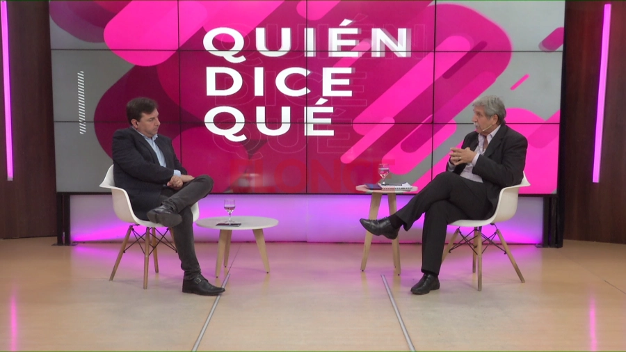 Grieve junto al periodista Nicol&aacute;s Blanco, conductor de Qui&eacute;n Dice Qu&eacute;. Foto: Elonce