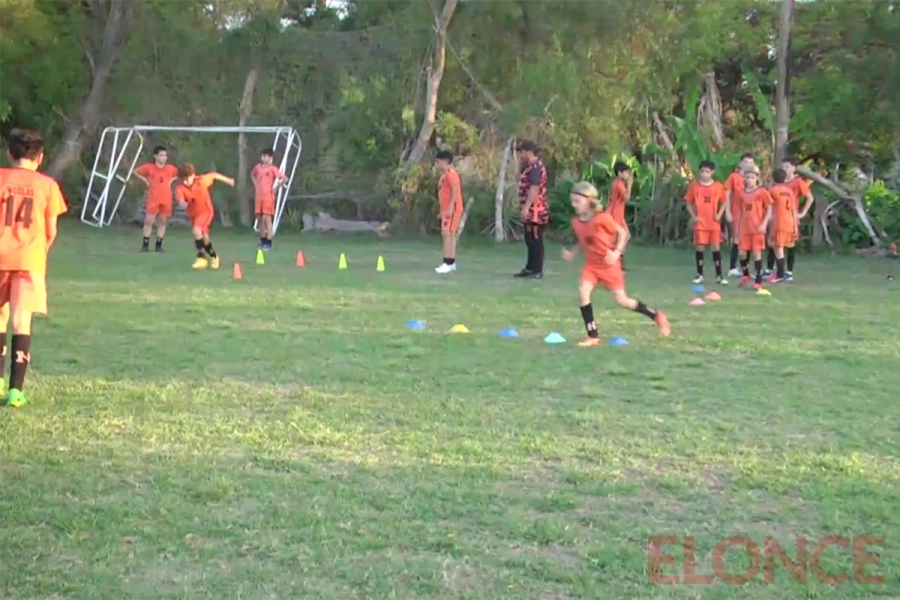 El entrenamiento de Los Naranjitos.