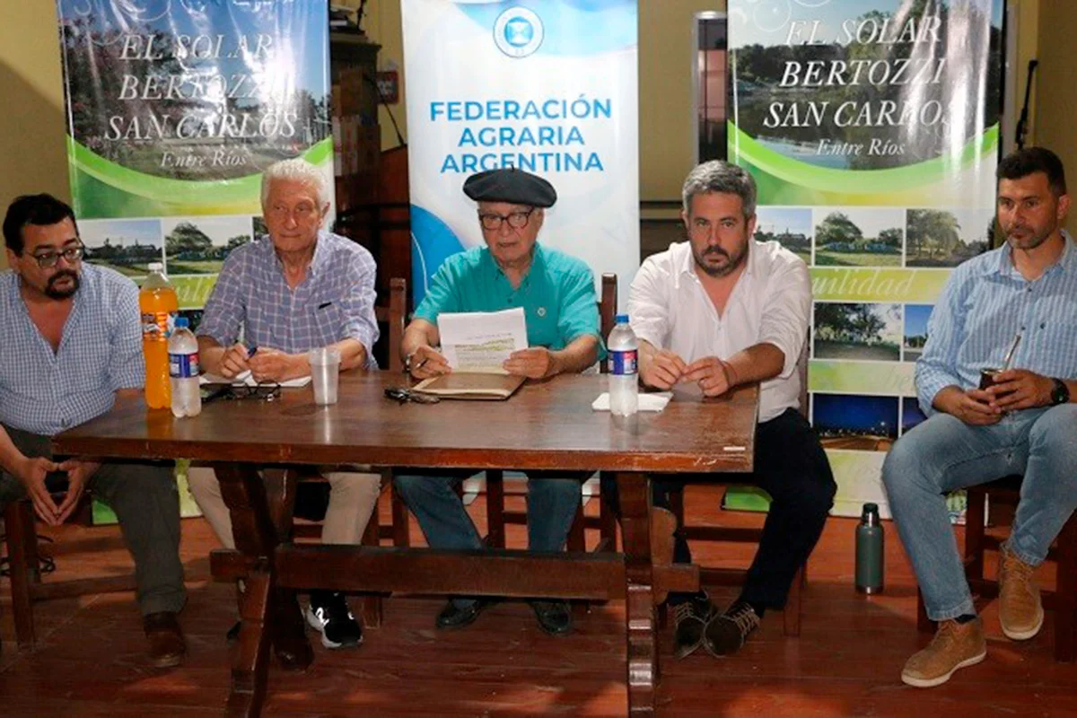 Reunión de productores de la filial La Paz de FAA