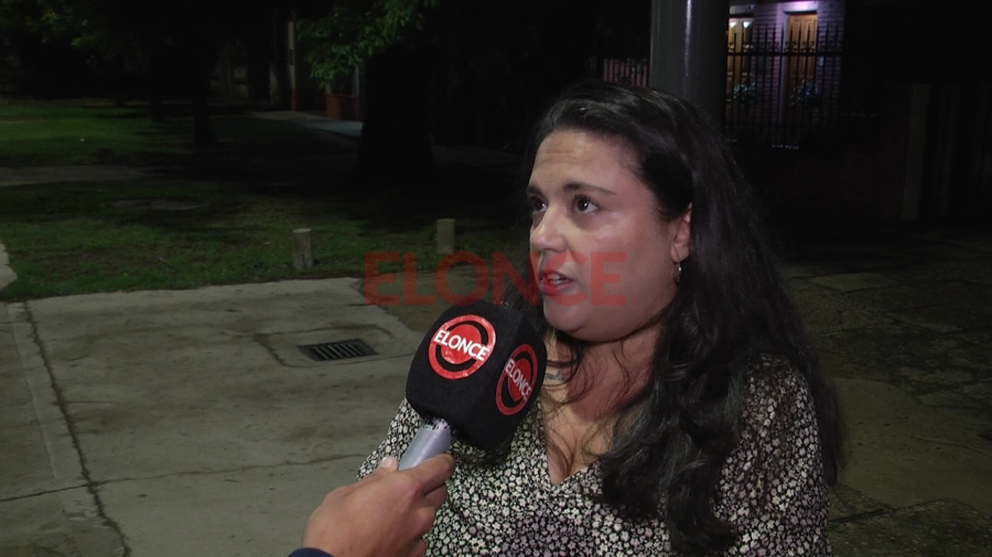 Delfina No&eacute;, coordinadora de la l&iacute;nea 0800. Foto: Elonce