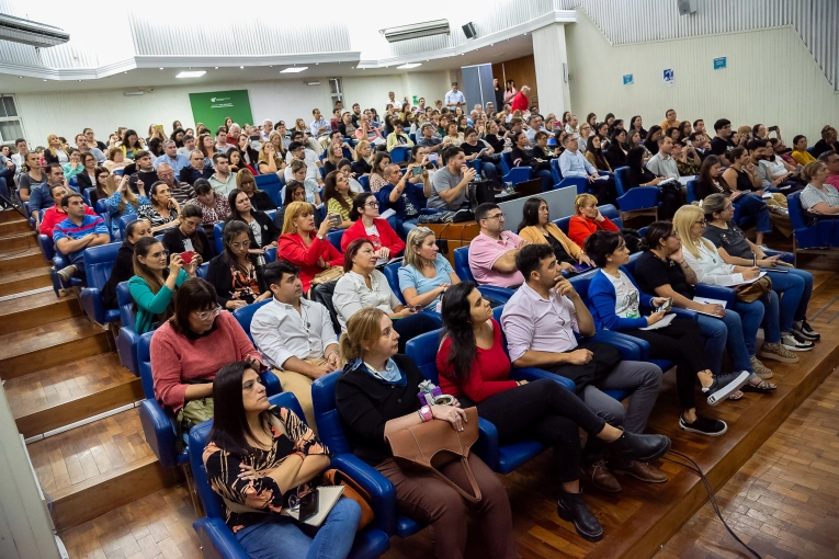 Trabajadores estatales iniciaron capacitación para implementar sistema de expediente electrónico