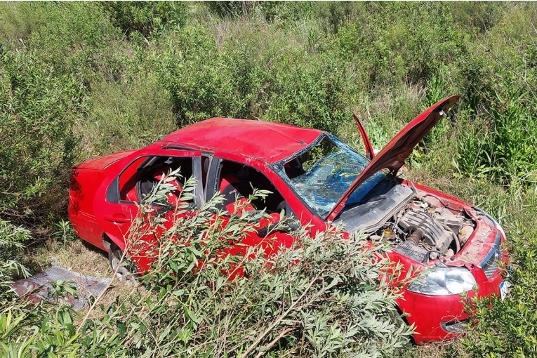 Un auto despistó en la Autovía 14: cuatro ocupantes fueron hospitalizados