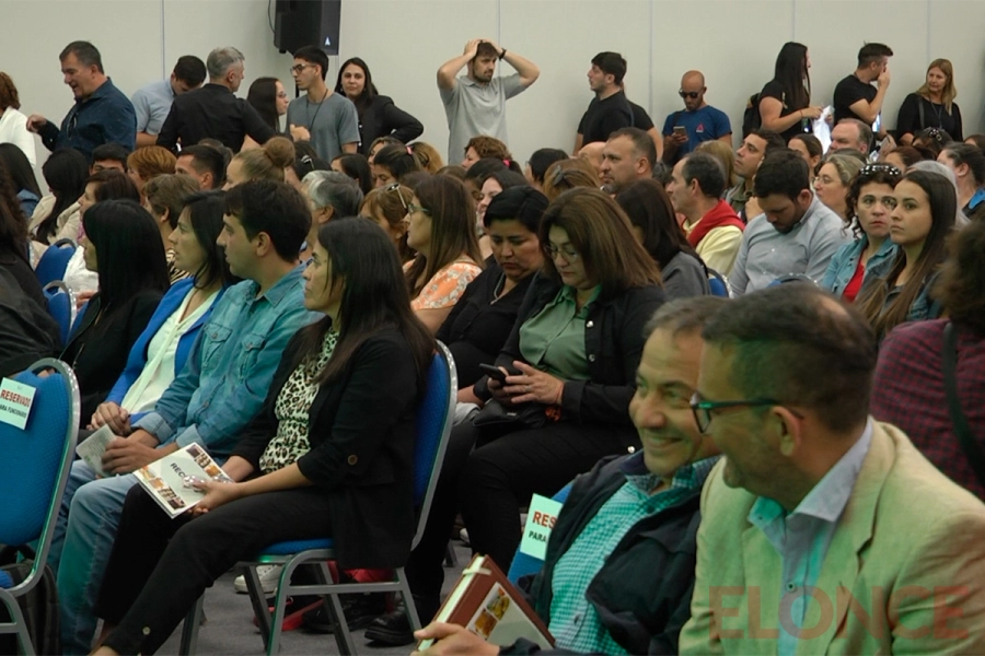 Se capacit&oacute; a casi la mitad del personal de comedores escolares. (foto: Elonce)