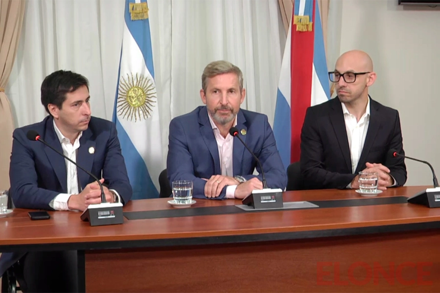 El gobernador anunci&oacute; reformas para el empleo p&uacute;blico. (foto: Elonce)