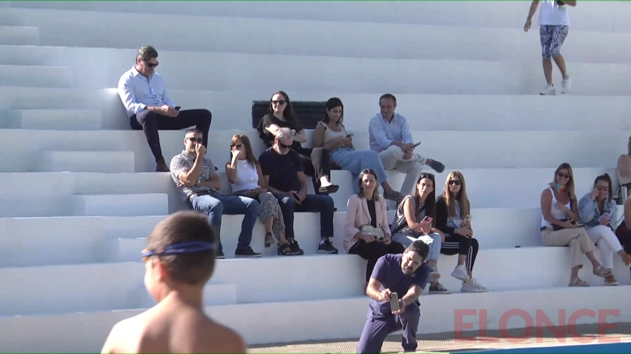 Familiares acompañaron a sus hijos