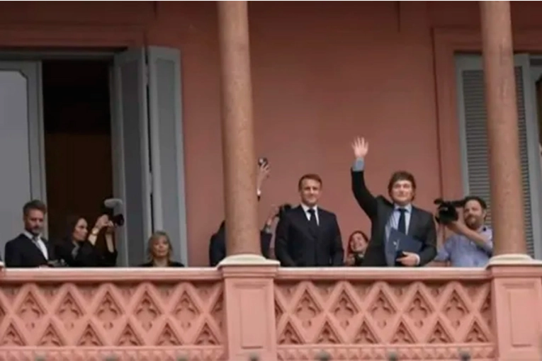 Javier Milei se reúne con Emmanuel Macron en la Casa Rosada antes del G20 en Brasil