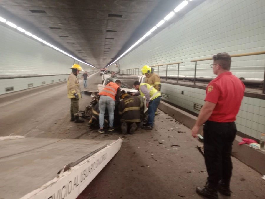 (foto gentileza de Bomberos Voluntarios de Paran&aacute;)