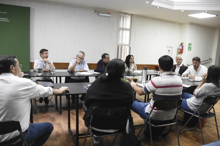 Para tratar políticas alimentarias, se reunieron representantes de la Mesa de Diálogo Social