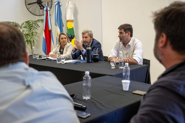 Frigerio encabezó una reunión de gabinete en Gualeguay