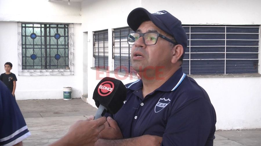 Jano D&iacute;az, trabajador de la instituci&oacute;n. Foto: Elonce