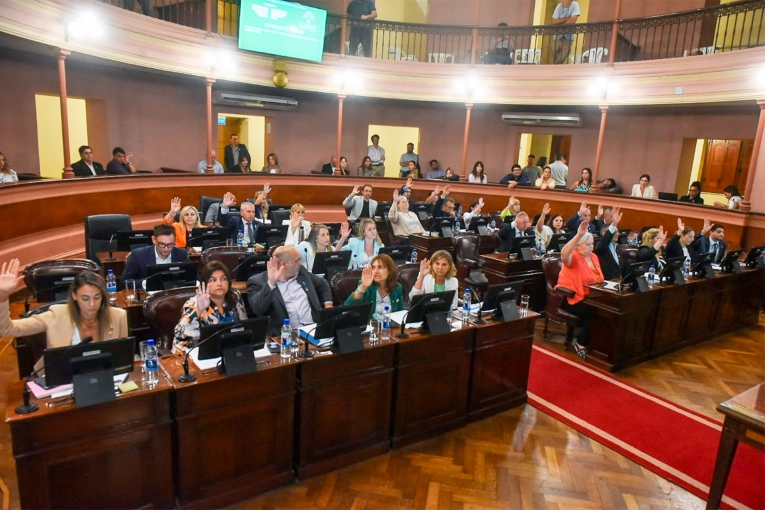 Diputados justicialistas no acompañaron el endeudamiento en dólares y la emisión de letras del Tesoro