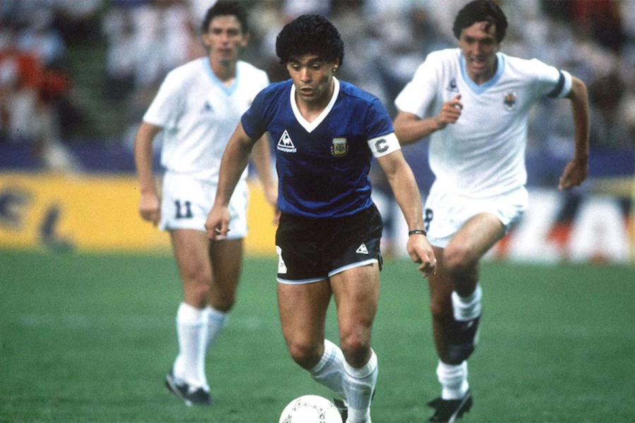 Maradona, el &iacute;dolo que trascendi&oacute; fronteras.