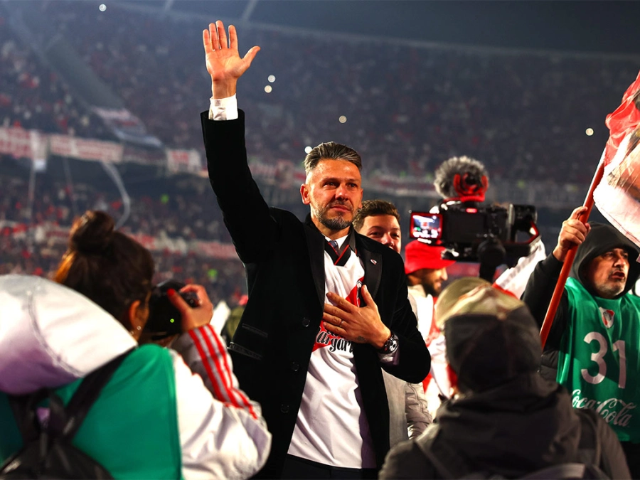 Demichelis gan&oacute; la Liga Profesional, el Trofeo de Campeones y la Supecopa.