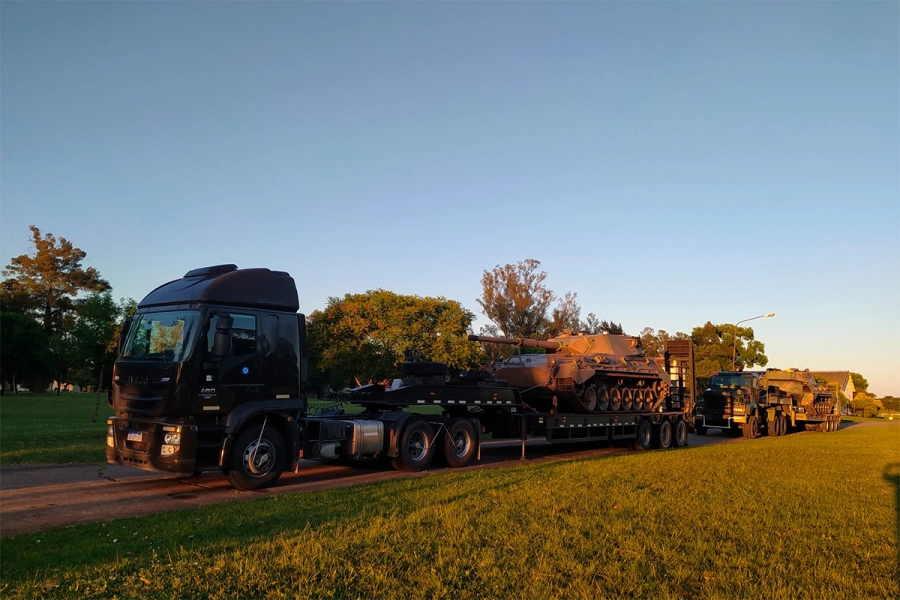 El Batall&oacute;n de Transporte 601 y los elementos log&iacute;sticos de la II Brigada Blindada. (foto: Ej&eacute;rcito Argentino)