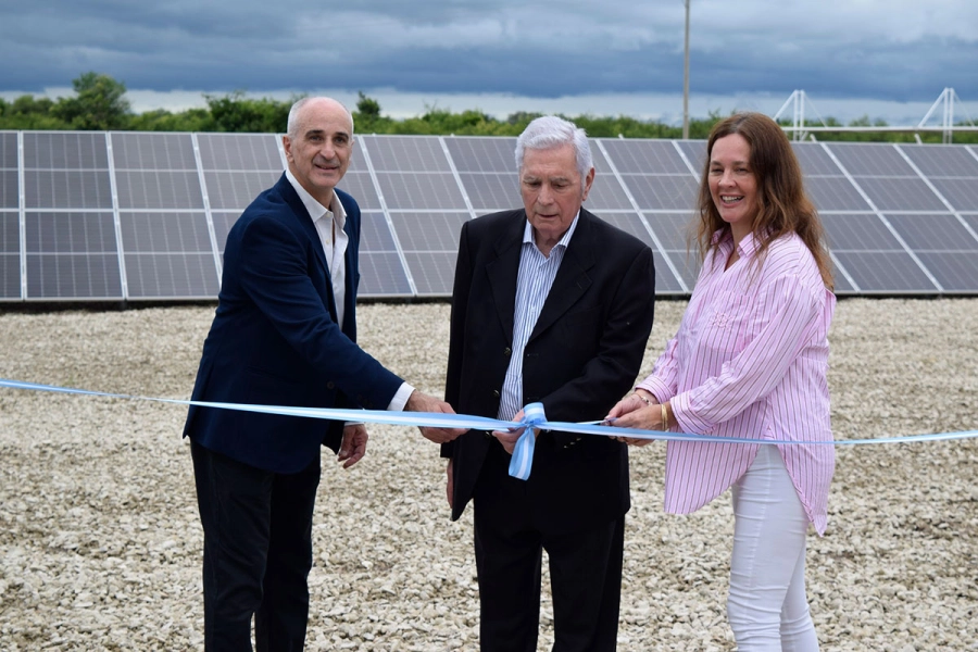Inauguraron  un parque solar