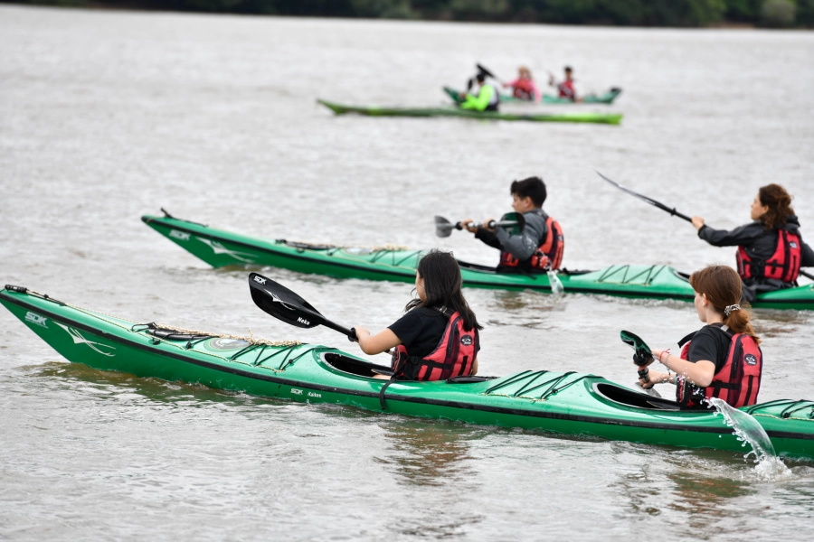 Kayak por Escuelas. (foto: Gobierno de Entre R&iacute;os)