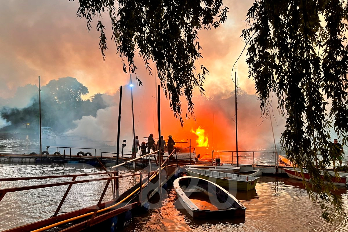 Voraz incendio en Gualeguaychú