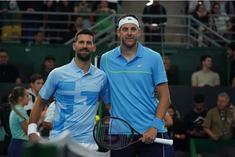 Del Potro tuvo una emotiva despedida del tenis con Djokovic en Argentina