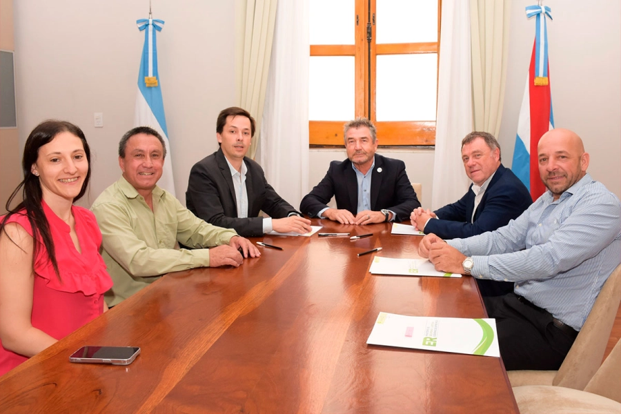 Reuni&oacute;n con Roncaglia.