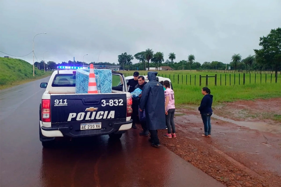 Evacuados, rutas cortadas  y anegamientos