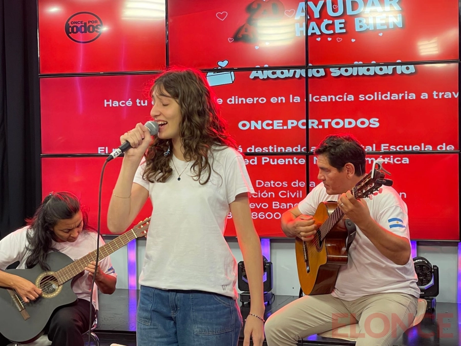 Candela Clavel Heis en Ayudar Hace Bien. (foto: Elonce)