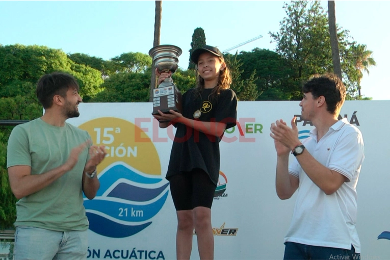 Orgullo paranaense: con 12 años, ganó Maratón Villa Urquiza-Paraná en damas