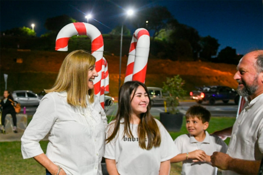 La intendenta Rosario Romero lo recorri&oacute; este domingo. (foto: Municipalidad de Paran&aacute;)