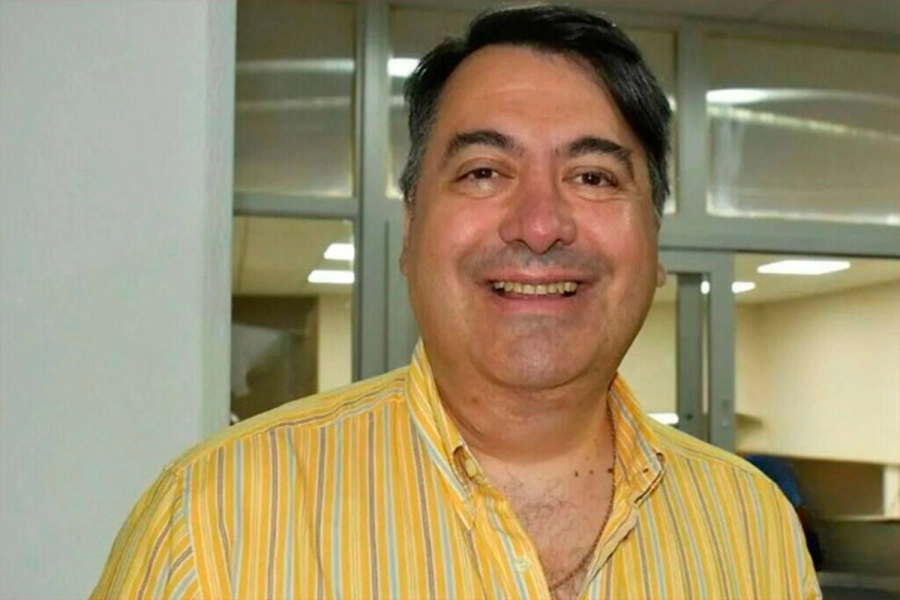 Duelo por el fallecimiento del profesor Daniel Lesteime. (UNER).