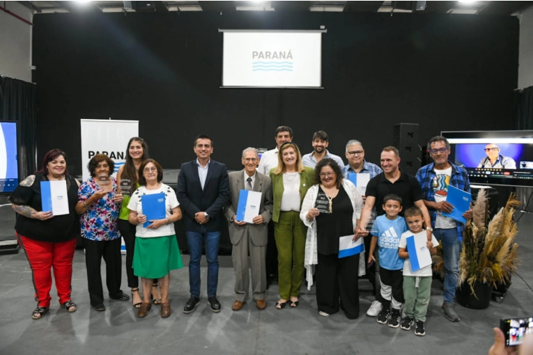 Reconocieron a paranaenses que se destacan por su aporte a la ciudad