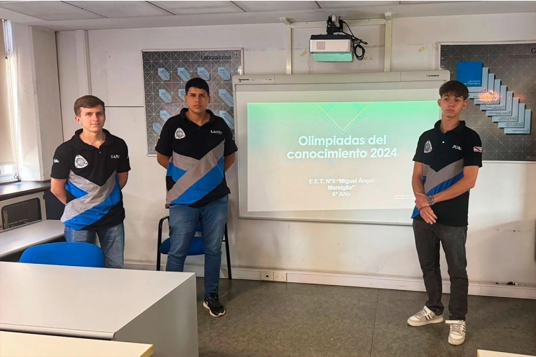 Estudiantes entrerrianos fueron distinguidos a nivel nacional por diseñar una planta de VTV