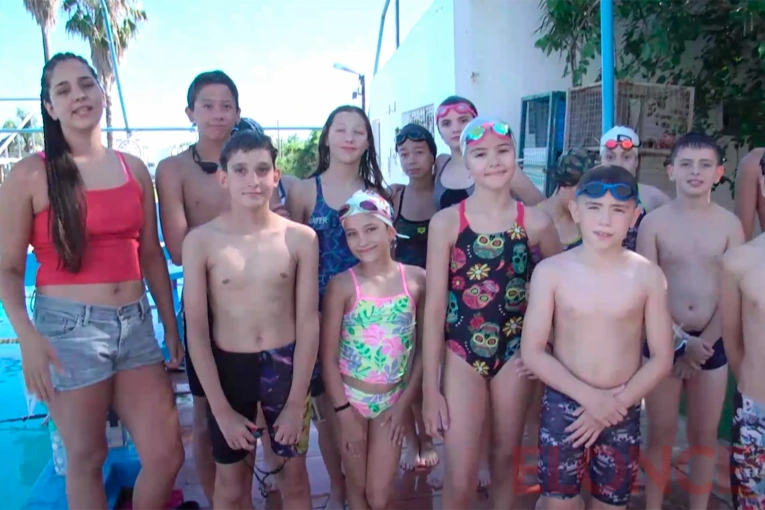 Nadadores del Club Paracao participarán de un campeonato nacional en Buenos Aires