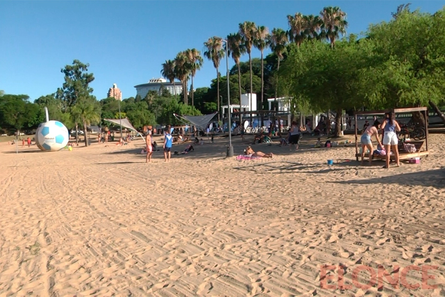 Balneario Municipal de Paran&aacute;. (foto Elonce)