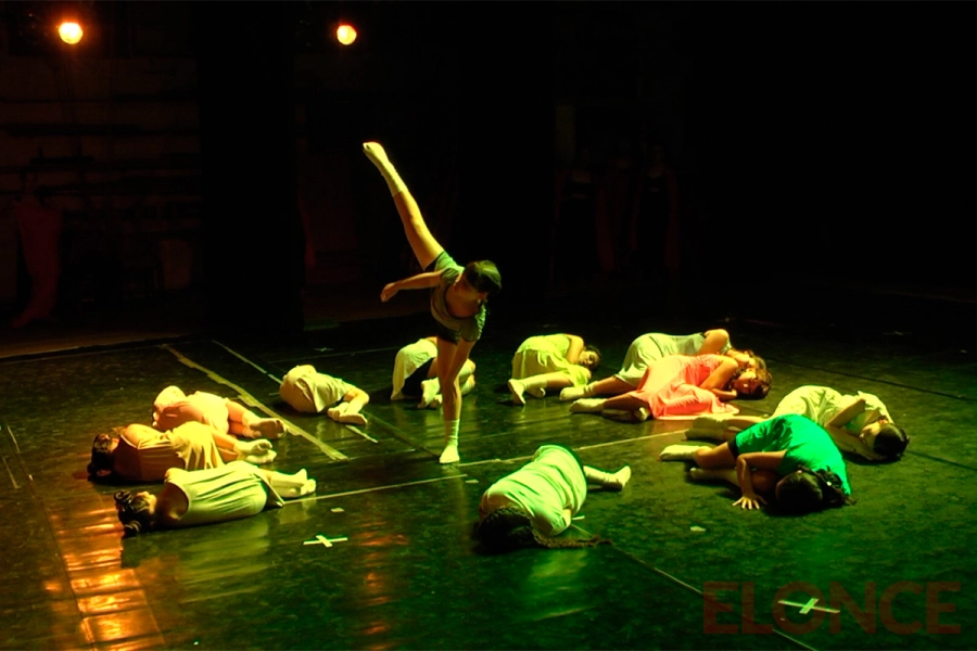 Espacio Danza desarroll&oacute; su muestra de fin de a&ntilde;o en el Teatro 3 de Febrero de Paran&aacute;. (foto: Elonce)