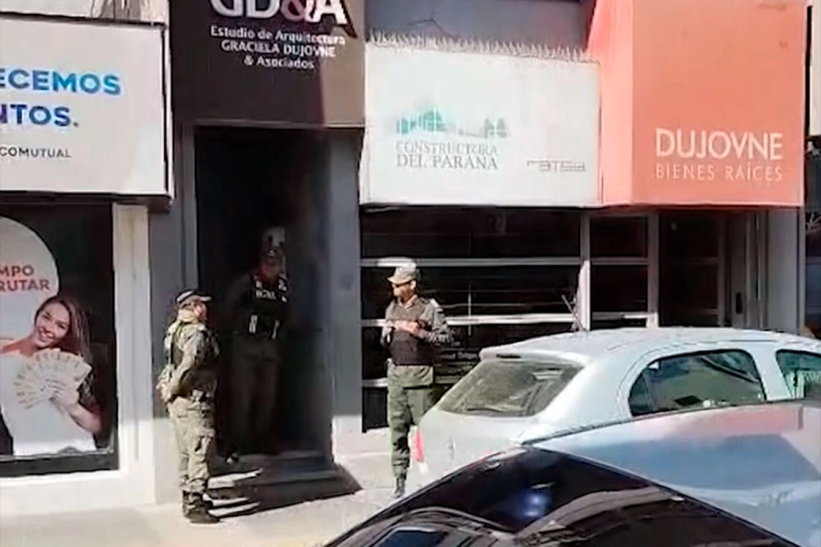 Allanamiento en empresa del centro de Paran&aacute;.