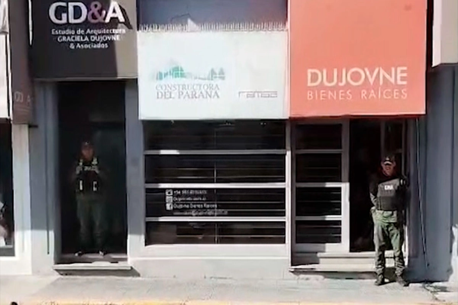 Allanamiento en empresa del centro de Paran&aacute;.