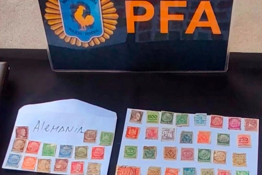 Secuestran objetos antisemitas. (PFA).