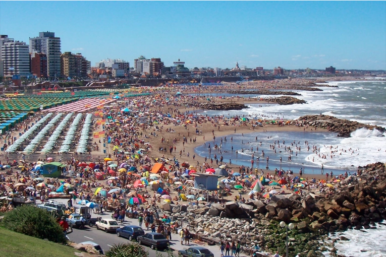 Mar del Plata, Río de Janeiro o Punta del Este: qué destino es más barato para vacacionar