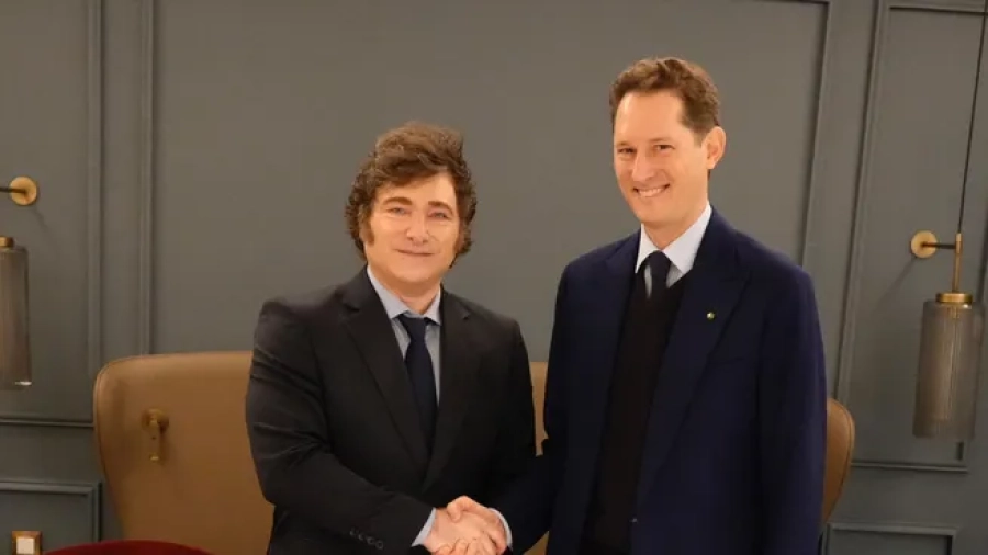 Javier Milei y John Elkann. (foto: Ámbito)