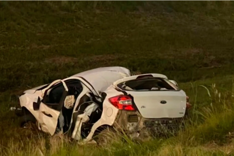 Tragedia en Córdoba: murieron dos jóvenes y otros dos están graves tras un accidente