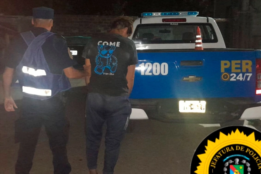 El sujeto detenido. (PER)