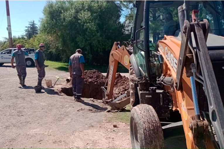 Mejoran el sistema de distribución de agua con intervención en calle Miguel David