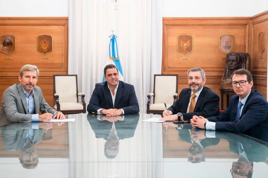 La firma del convenio. (GER)