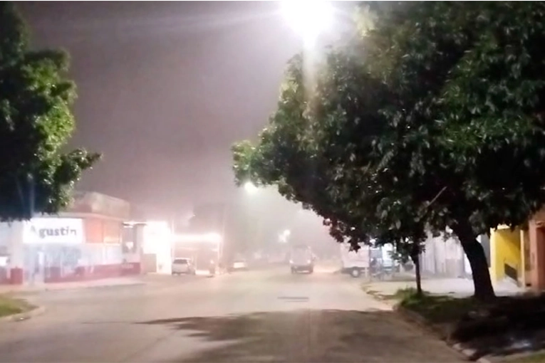 Se registró una nube de humo proveniente del Volcadero en barrio San Agustín