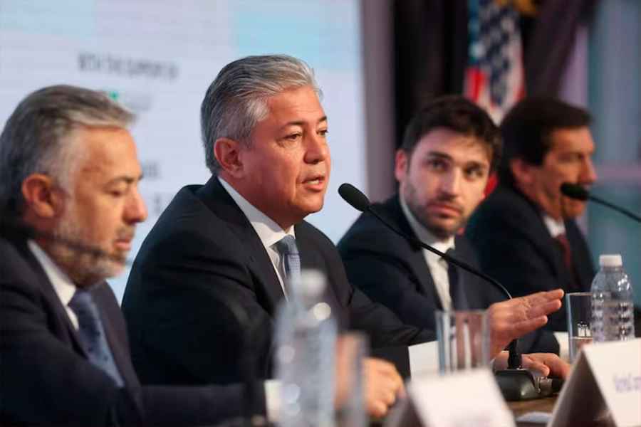 El gobernador de Neuqu&eacute;n, Rolando Figueroa. (La Naci&oacute;n).