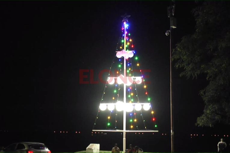 Paranaenses ponderaron el árbol de Navidad en el Patito Sirirí: “Es algo creativo”