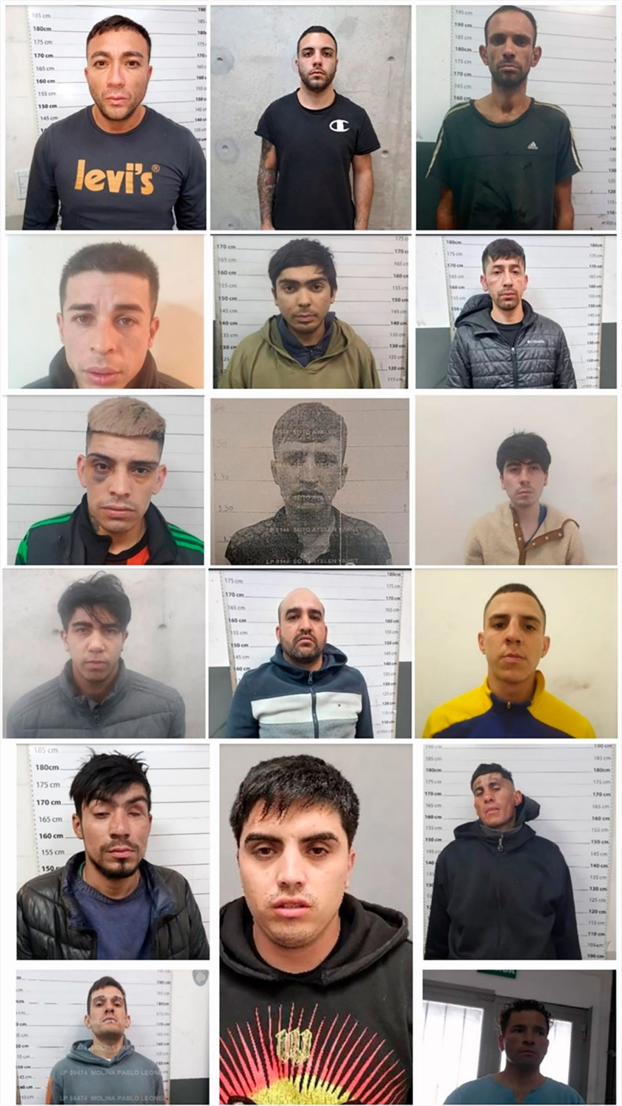 Las fotos de los fugados. (Clar&iacute;n)
