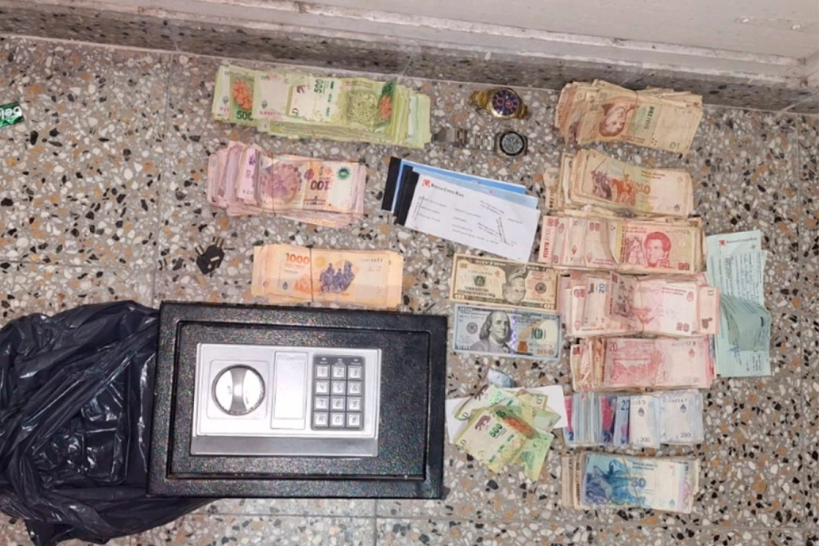 Millonario robo en despensa