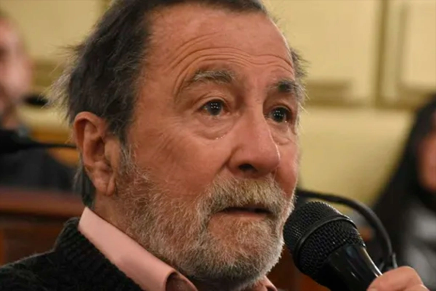 Las l&aacute;grimas de Morelli en 2023 al ser reconocido por la Legislatura de Santa Fe.