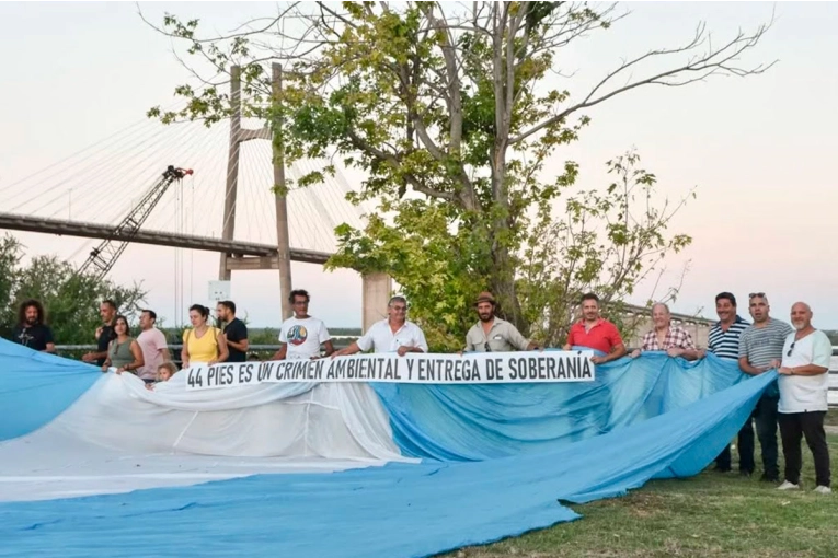 La Asamblea Ciudadana en defensa del río Paraná se opone al dragado: es “un crimen ambiental”