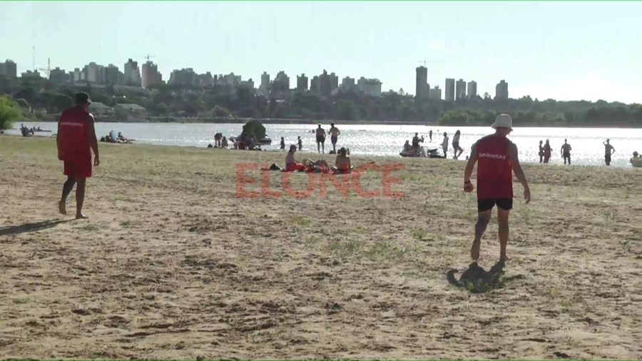 La playa del complejo Thompson.